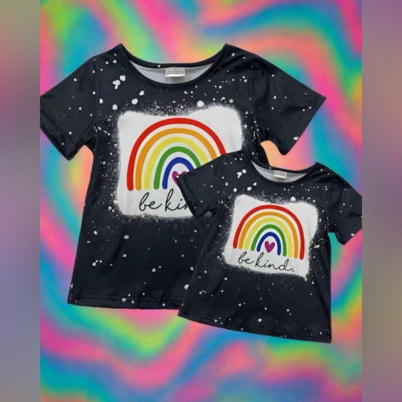 S/M/L NEW Girls Rainbow "BE KIND" Printed Top (mom and me shirts) - Picture 3 of 6